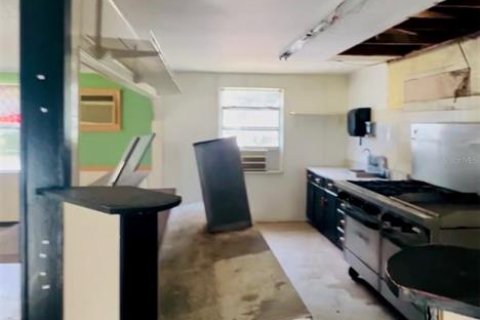 Propiedad comercial en venta en Hernando, Florida, 187.29 m2 № 2108843 - foto 6