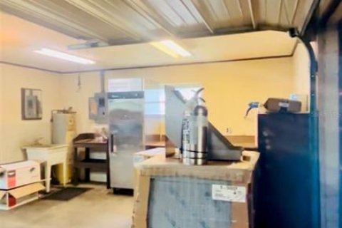 Propiedad comercial en venta en Hernando, Florida, 187.29 m2 № 2108843 - foto 16
