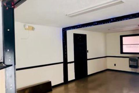 Propiedad comercial en venta en Hernando, Florida, 187.29 m2 № 2108843 - foto 13