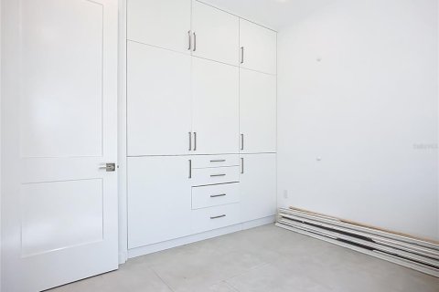 Townhouse in Sarasota, Florida 2 bedrooms, 144 sq.m. № 1628192 - photo 29