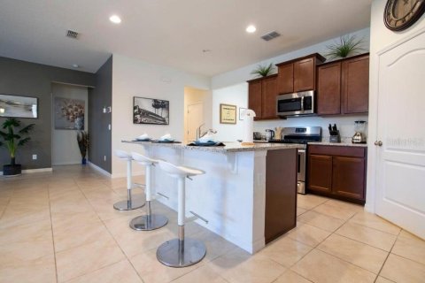 Casa en venta en Davenport, Florida, 5 dormitorios, 258.64 m2 № 1592087 - foto 5