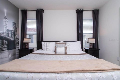 Casa en venta en Davenport, Florida, 5 dormitorios, 258.64 m2 № 1592087 - foto 14
