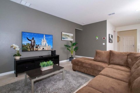 Casa en venta en Davenport, Florida, 5 dormitorios, 258.64 m2 № 1592087 - foto 8