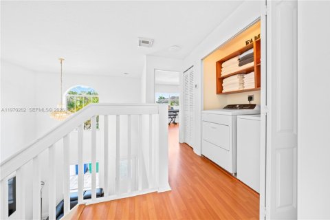 Купить таунхаус в Мирамар, Флорида 3 спальни, 121.14м2, № 2031430 - фото 11