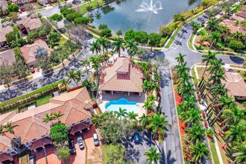 Купить таунхаус в Мирамар, Флорида 3 спальни, 121.14м2, № 2031430 - фото 30