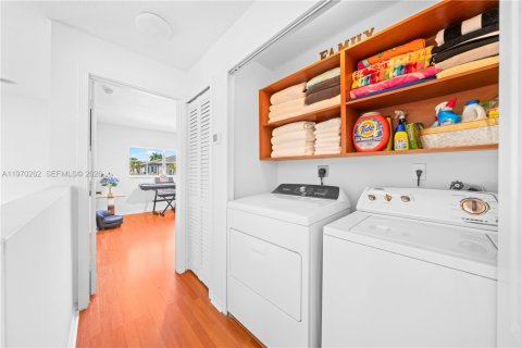 Купить таунхаус в Мирамар, Флорида 3 спальни, 121.14м2, № 2031430 - фото 12