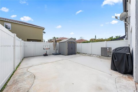 Купить таунхаус в Мирамар, Флорида 3 спальни, 121.14м2, № 2031430 - фото 28