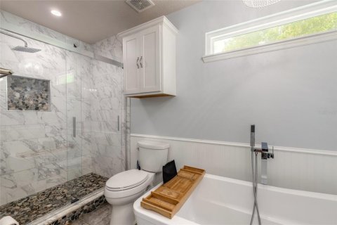 House in Port Orange, Florida 3 bedrooms, 158.31 sq.m. № 2396427 - photo 28