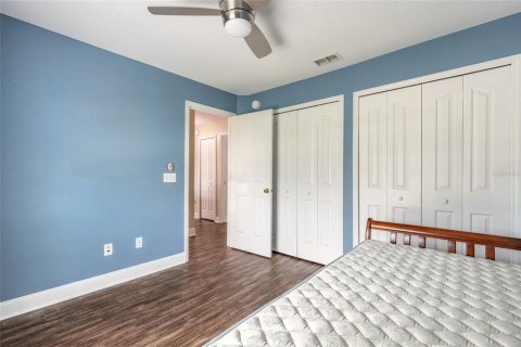 House in Port Orange, Florida 3 bedrooms, 158.31 sq.m. № 2396427 - photo 22