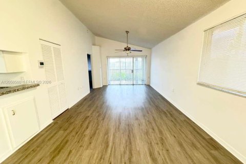 Copropriété à vendre à West Palm Beach, Floride: 2 chambres, 100.33 m2 № 2177585 - photo 8