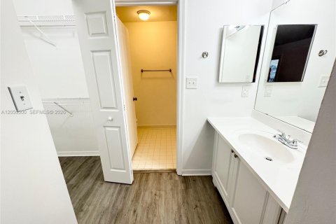 Copropriété à vendre à West Palm Beach, Floride: 2 chambres, 100.33 m2 № 2177585 - photo 20