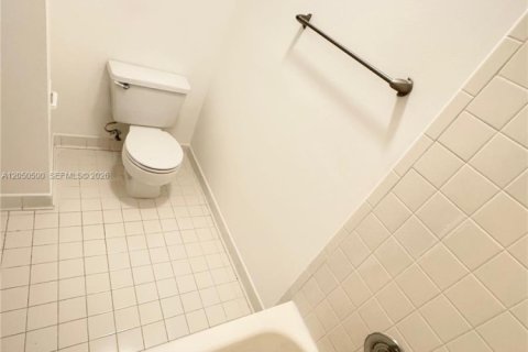 Copropriété à vendre à West Palm Beach, Floride: 2 chambres, 100.33 m2 № 2177585 - photo 24