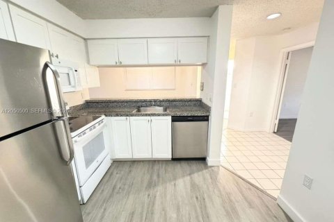 Copropriété à vendre à West Palm Beach, Floride: 2 chambres, 100.33 m2 № 2177585 - photo 3