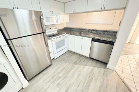 Copropriété à vendre à West Palm Beach, Floride: 2 chambres, 100.33 m2 № 2177585 - photo 4