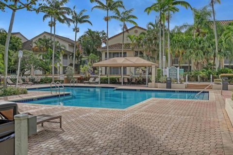 Copropriété à vendre à West Palm Beach, Floride: 2 chambres, 100.33 m2 № 2177585 - photo 2