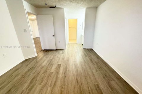 Copropriété à vendre à West Palm Beach, Floride: 2 chambres, 100.33 m2 № 2177585 - photo 17