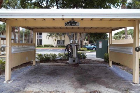 Copropriété à vendre à West Palm Beach, Floride: 2 chambres, 100.33 m2 № 2177585 - photo 29