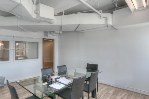 Propiedad comercial en venta en Miami Beach, Florida № 1705098 - foto 5