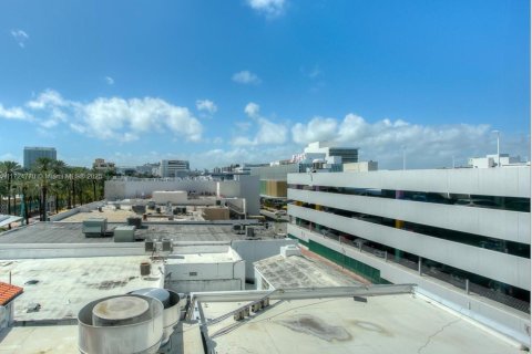 Propiedad comercial en venta en Miami Beach, Florida № 1705098 - foto 7