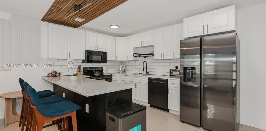 Villa ou maison à Fort Lauderdale, Floride 2 chambres, 95.97 m2 № 2403999