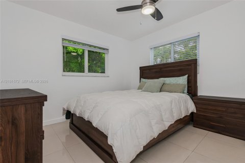 Villa ou maison à louer à Fort Lauderdale, Floride: 2 chambres, 95.97 m2 № 2403999 - photo 9