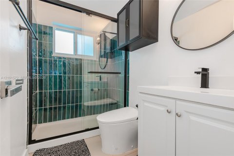 Villa ou maison à louer à Fort Lauderdale, Floride: 2 chambres, 95.97 m2 № 2403999 - photo 10