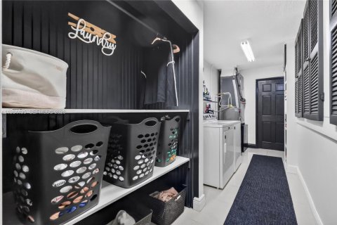 Villa ou maison à vendre à Tamarac, Floride: 4 chambres, 214.05 m2 № 2027234 - photo 23