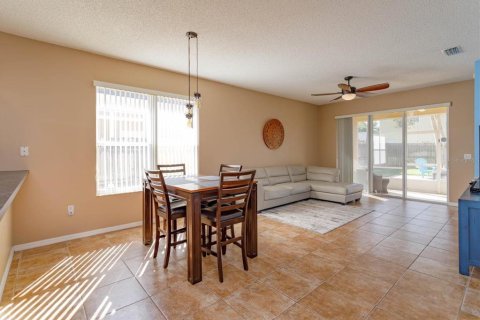 House in DeBary, Florida 3 bedrooms, 182.09 sq.m. № 1609946 - photo 14