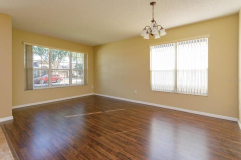 House in DeBary, Florida 3 bedrooms, 182.09 sq.m. № 1609946 - photo 8