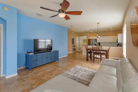 House in DeBary, Florida 3 bedrooms, 182.09 sq.m. № 1609946 - photo 18