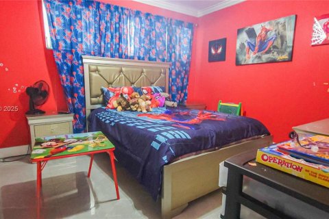 Condo in Lauderhill, Florida, 2 bedrooms № 2016112 - photo 14