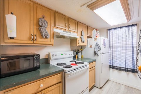 Купить кондоминиум в Орландо, Флорида 6 комнат, 108.14м2, № 2233003 - фото 7