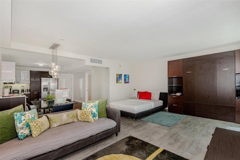 Снять в аренду кондоминиум в Майами-Бич, Флорида 61.32м2, № 2077487 - фото 11