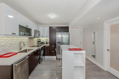 Снять в аренду кондоминиум в Майами-Бич, Флорида 61.32м2, № 2077487 - фото 19