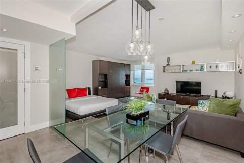 Снять в аренду кондоминиум в Майами-Бич, Флорида 61.32м2, № 2077487 - фото 4