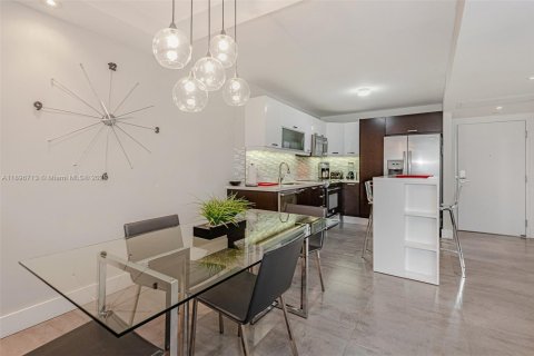Снять в аренду кондоминиум в Майами-Бич, Флорида 61.32м2, № 2077487 - фото 15