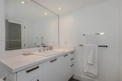 Снять в аренду кондоминиум в Майами-Бич, Флорида 61.32м2, № 2077487 - фото 23