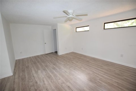 Adosado en alquiler en Leesburg, Florida, 2 dormitorios, 122.82 m2 № 1832674 - foto 19