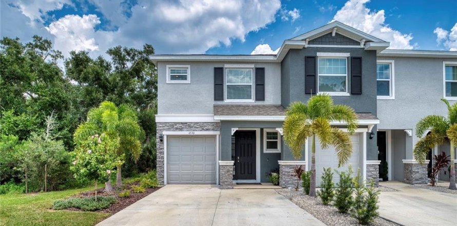 Townhouse in Sarasota, Florida 3 bedrooms, 168.43 sq.m. № 2142382