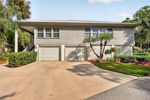 Townhouse in Port St. Lucie, Florida 2 bedrooms, 94.57 sq.m. № 2387215 - photo 2