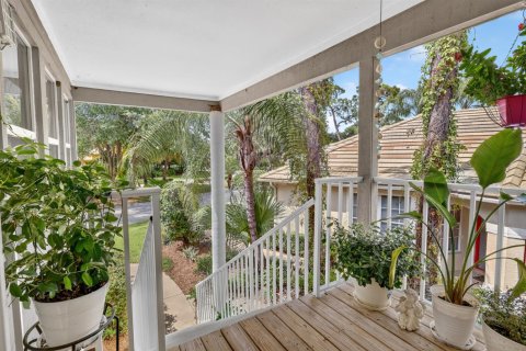 Townhouse in Port St. Lucie, Florida 2 bedrooms, 94.57 sq.m. № 2387215 - photo 5