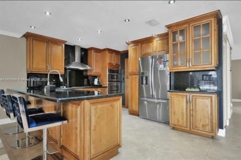 Villa ou maison à vendre à Miami, Floride: 3 chambres, 165.37 m2 № 1956029 - photo 8