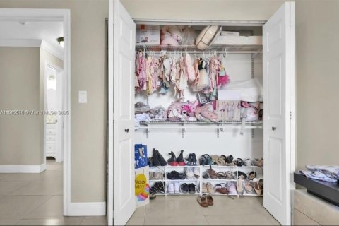 Villa ou maison à vendre à Miami, Floride: 3 chambres, 165.37 m2 № 1956029 - photo 6