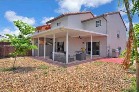 Villa ou maison à vendre à Miami, Floride: 3 chambres, 165.37 m2 № 1956029 - photo 21