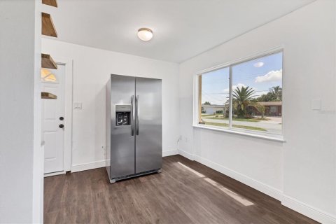 Villa ou maison à vendre à Port Charlotte, Floride: 3 chambres, 86.12 m2 № 1826696 - photo 12