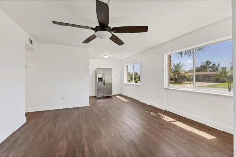 Villa ou maison à vendre à Port Charlotte, Floride: 3 chambres, 86.12 m2 № 1826696 - photo 20