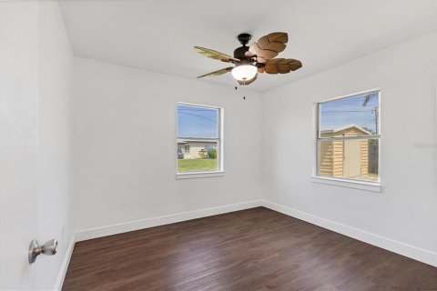 Villa ou maison à vendre à Port Charlotte, Floride: 3 chambres, 86.12 m2 № 1826696 - photo 25