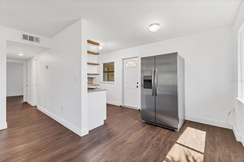 Villa ou maison à vendre à Port Charlotte, Floride: 3 chambres, 86.12 m2 № 1826696 - photo 13