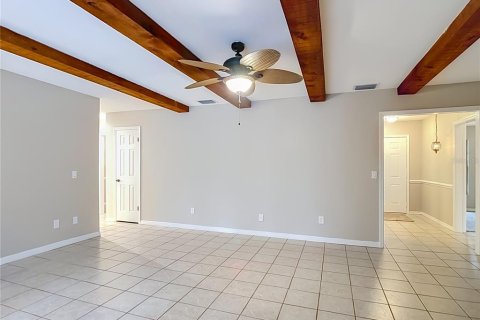 Villa ou maison à vendre à Tampa, Floride: 3 chambres, 176.98 m2 № 2279898 - photo 23