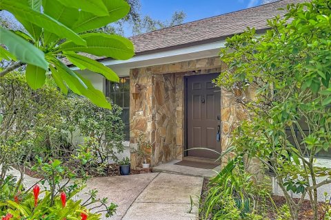 Villa ou maison à vendre à Tampa, Floride: 3 chambres, 176.98 m2 № 2279898 - photo 10